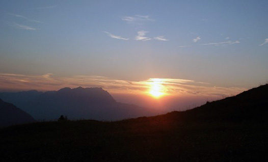 maria-rickenbach-aktuell-2021-21-Musenalp-Sonnenuntergang-526x318